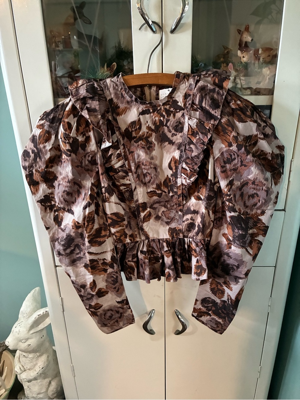 Olivaceous sz S Floral Ruffle Puff-Sleeve Top nwt